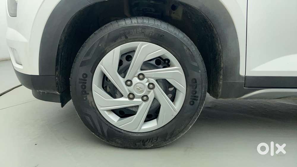 Hyundai Creta 1.5 Ex Petrol, 2023, Petrol