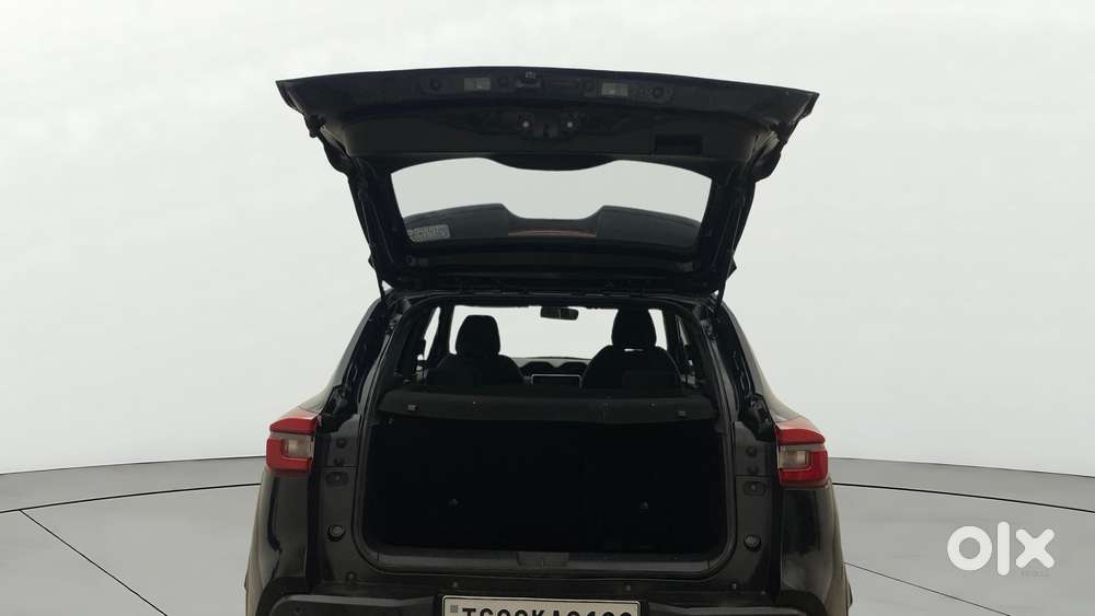 Nissan Magnite Kuro Edition 1.0 Turbo Petrol Cvt, 2023, Petrol