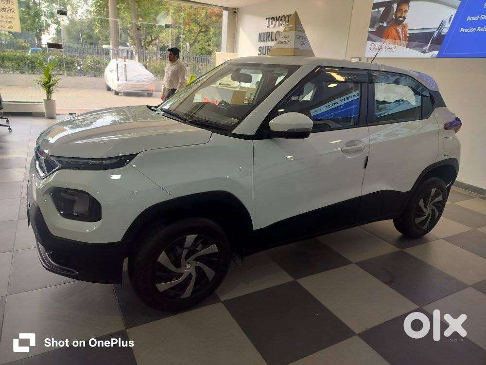 Tata Punch Adventure Amt, 2025, Petrol