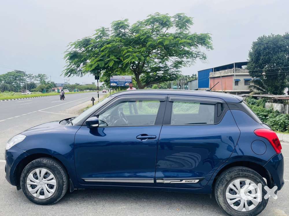 Maruti Suzuki Swift Vxi Optional, 2021, Petrol