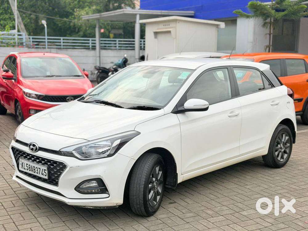 Hyundai I20 Sportz Plus, 2019, Petrol
