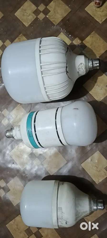 BULB FOR SALE 50W 3 peces