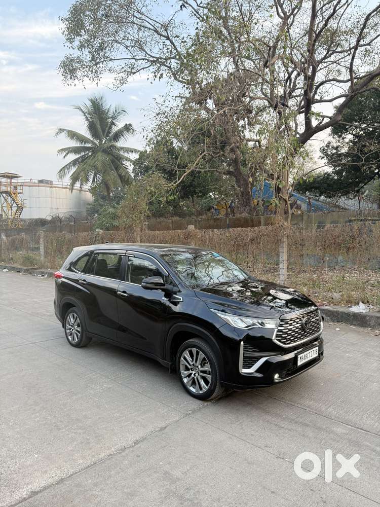 Toyota Innova Hycross 2.0 Zx (o) Hybrid 7 Str, 2023, Petrol