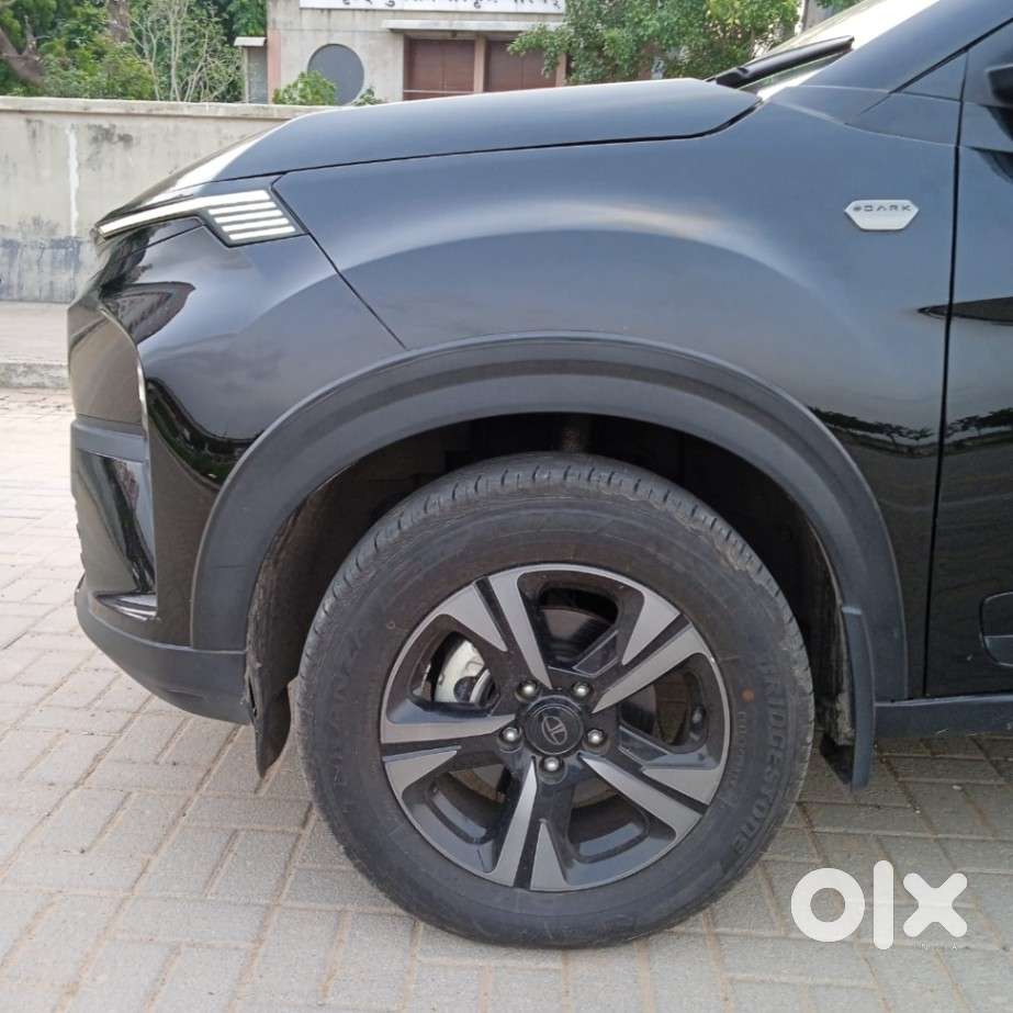 Tata Nexon Fearless Plus (ps) 1.2 Petrol Dca (adas) Red Dark Edition..