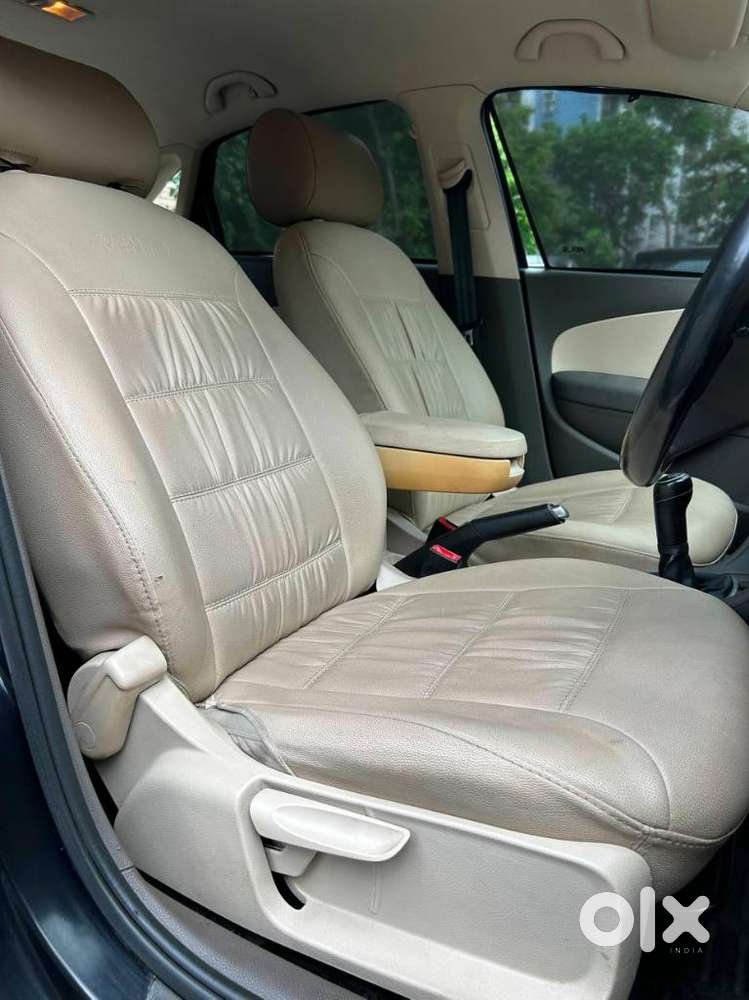 Volkswagen Vento Petrol Highline, 2011, Petrol
