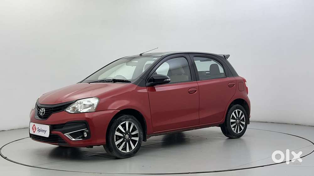 Toyota Etios Liva Vx Dual Tone, 2017, Petrol
