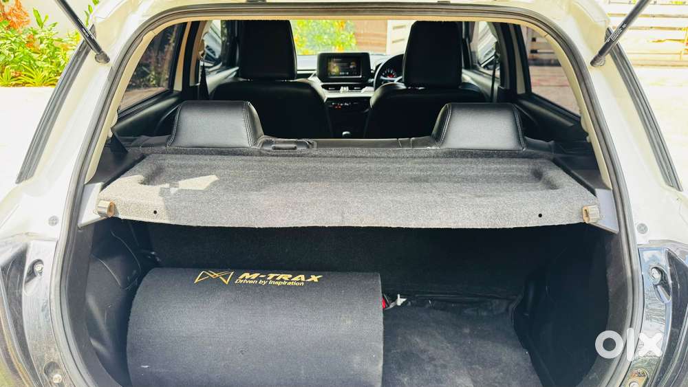 Maruti Suzuki Swift Vxi Optional, 2024, Petrol