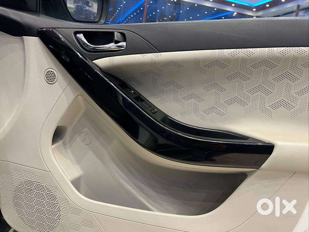 Tata Nexon Ev Xz Plus, 2022, Electric