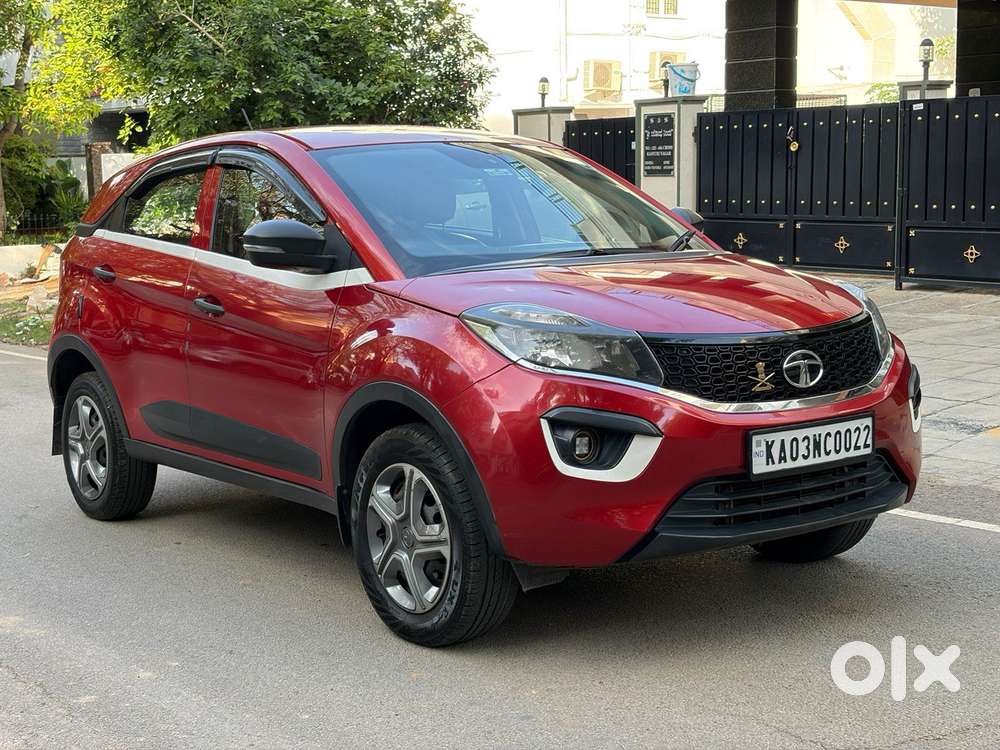 Tata Nexon Pure 1.2 Revotron Petrol 6 Mt, 2018, Petrol