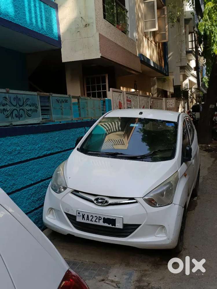 Hyundai Eon 2012 Petrol Well Maintained
