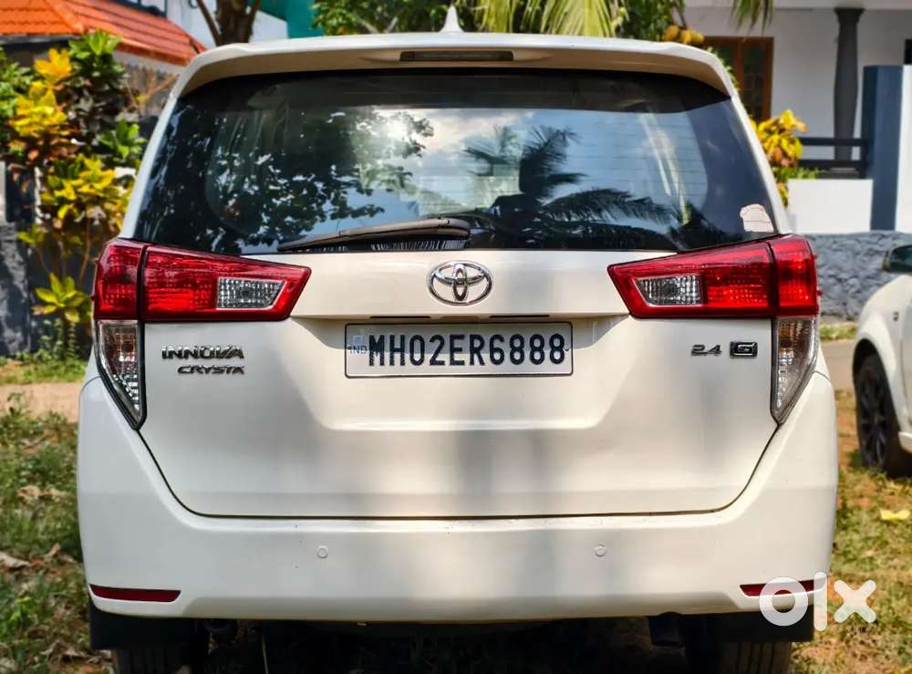 Toyota Innova Crysta 2018 Diesel Manual