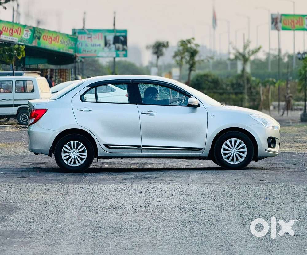 Maruti Suzuki Dzire 1.2 Vxi, 2018, Petrol