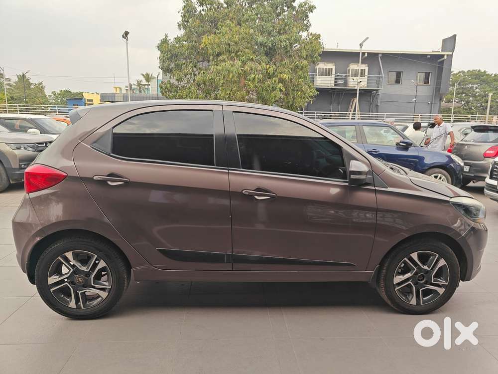 Tata Tiago 1.2 Revotron Xt, 2019, Petrol