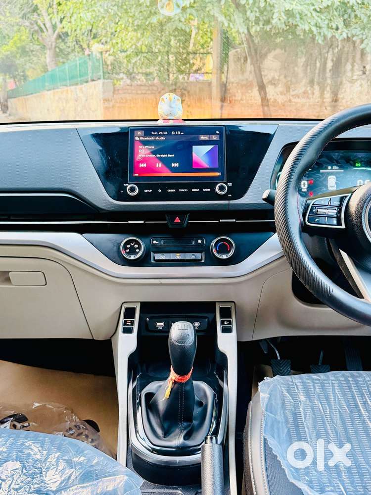 Kia Carens 1.4 Prestige 7 Str, 2024, Petrol