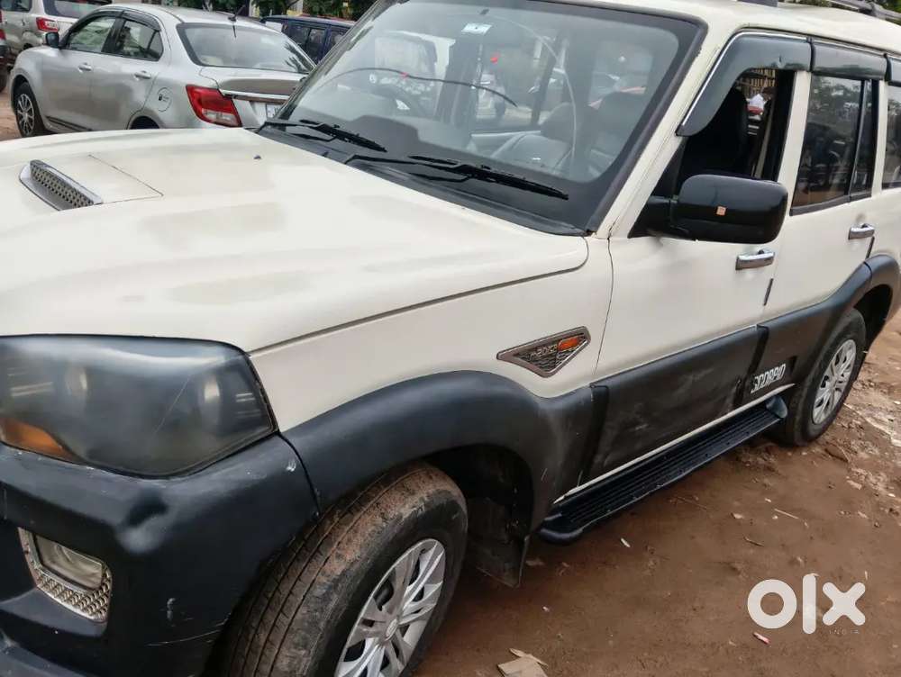 Mahindra Scorpio Diesel 2015
