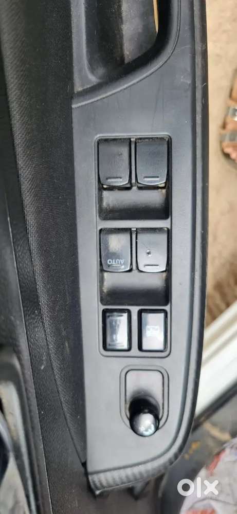 Maruti Suzuki Swift 2023 Vxi Manual