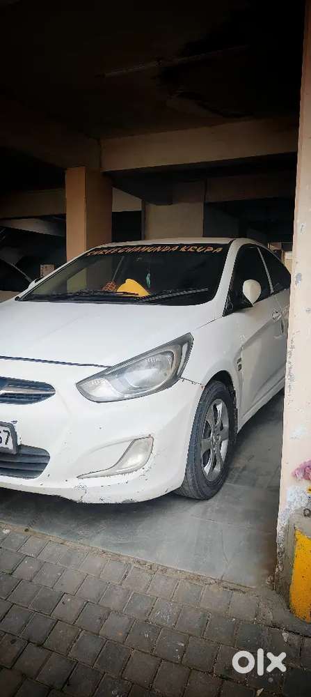 Hyundai Verna Fludic Crdi Manual 2012