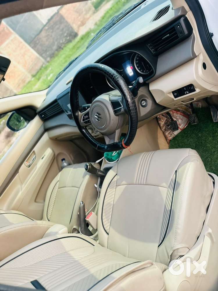 Maruti Ertiga Vxi 2025