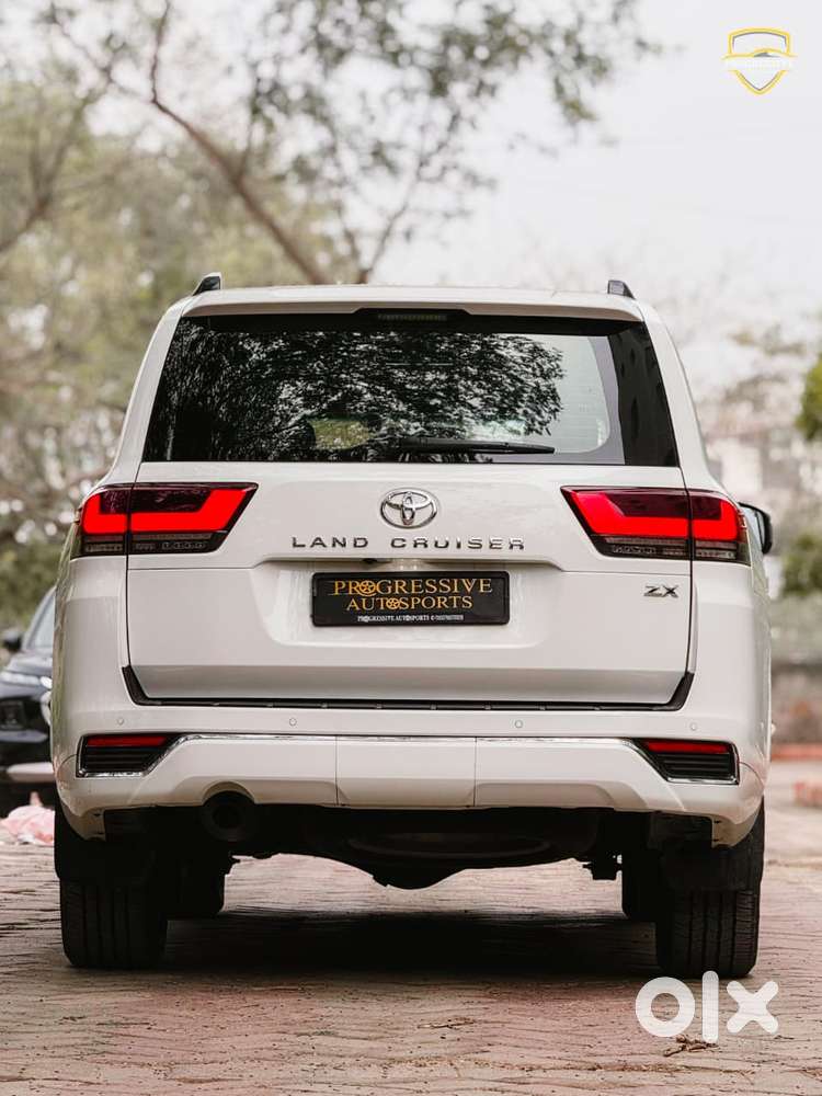 Toyota Land Cruiser 3.3 Zx Diesel, 2023, Diesel