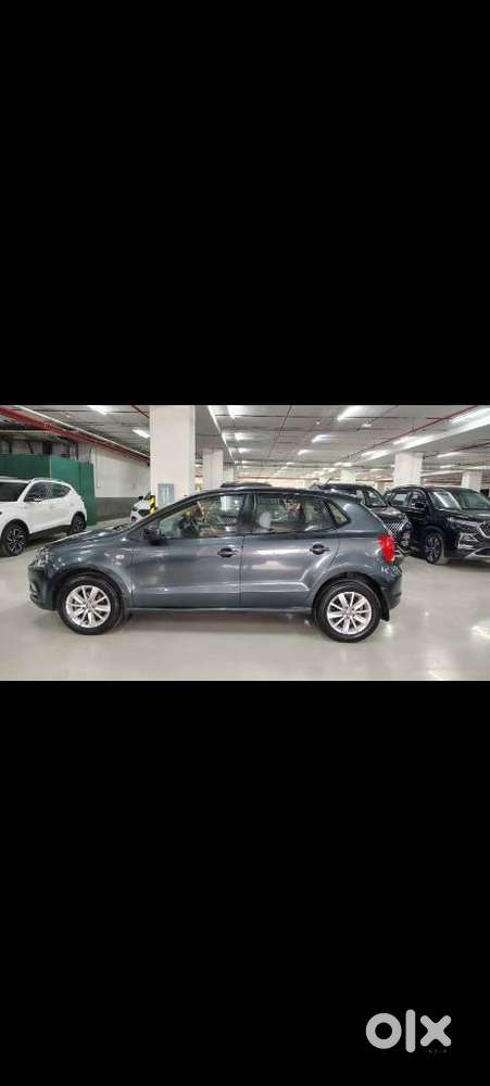 Volkswagen Polo Petrol Highline 1.2l, 2014, Petrol
