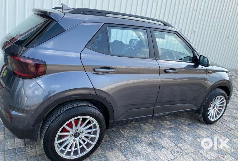 Hyundai Venue 1.5 S (o) Crdi, 2022, Diesel