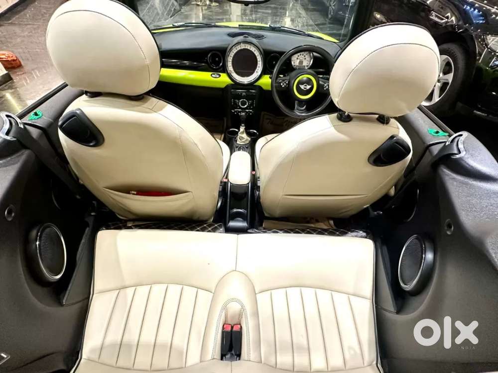 Mini Cooper Convertible, 2013, Petrol