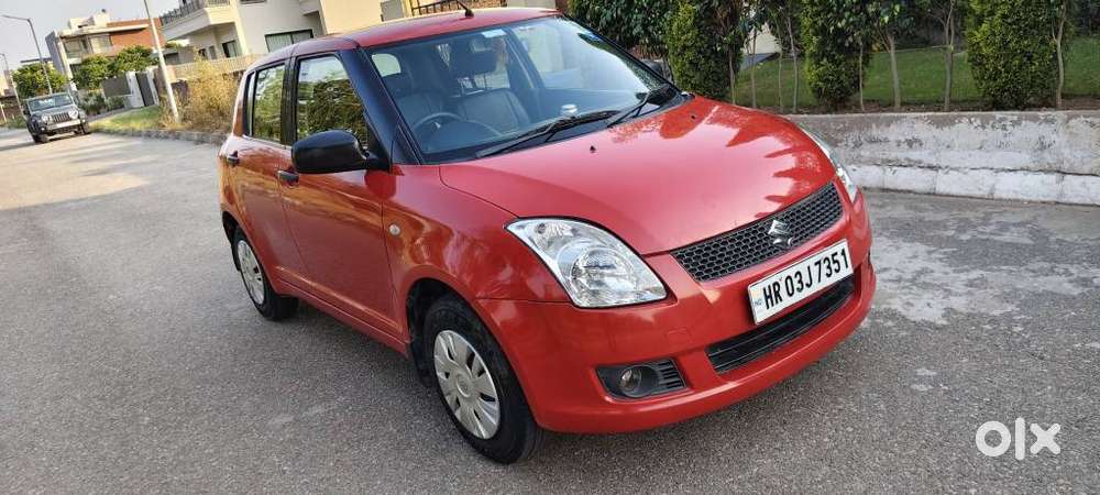 Maruti Suzuki Swift Vxi 1.2 Abs Bs-iv, 2008, Petrol