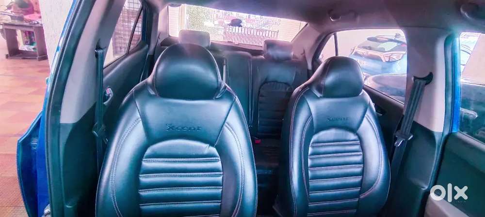 Hyundai Xcent 2014 Petrol Well Maintained, Showroom Track