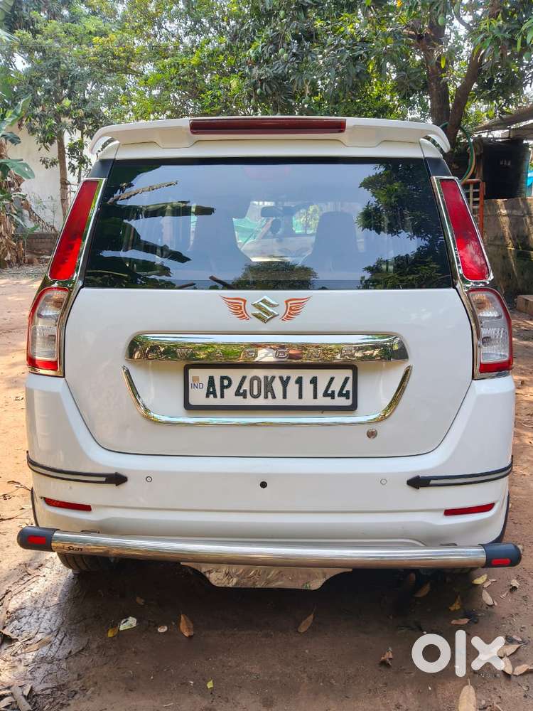 Maruti Suzuki Swift Dzire Lxi Option, 2020, Cng & Hybrids