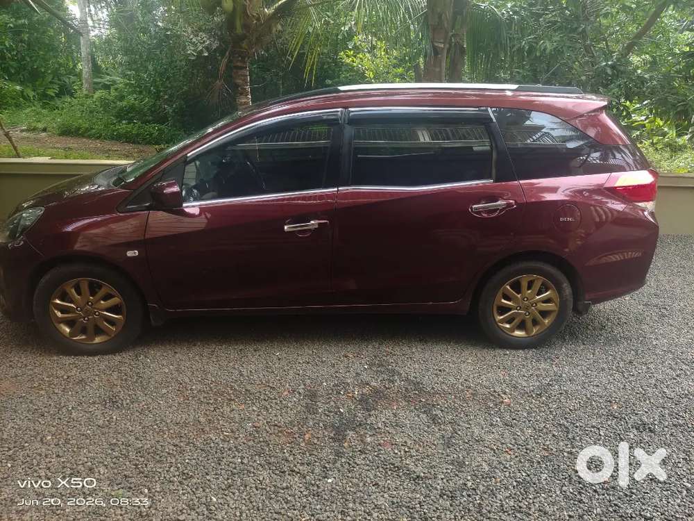 Mobilio Best Condition Good Mileage Seven Seater
