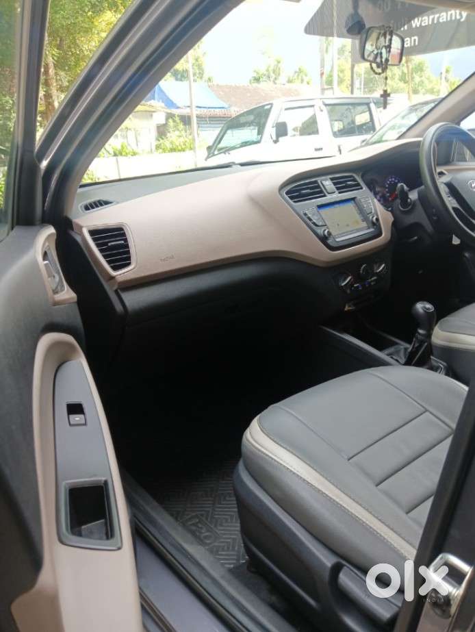 Hyundai Elite I20 Sportz (o) 1.2, 2019, Petrol