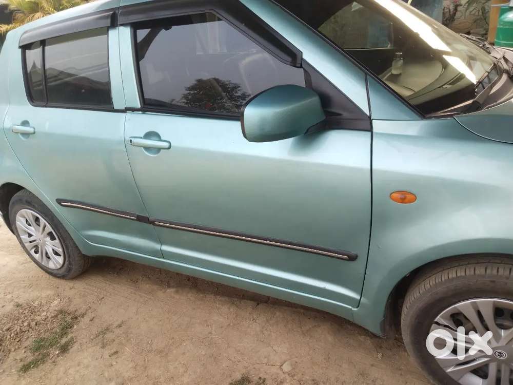 Maruti Suzuki Swift 2009 Petrol 70100 Km Driven