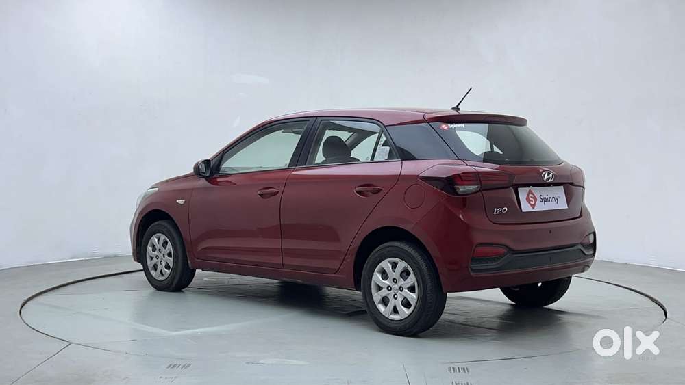 Hyundai Elite I20 1.2magna Executive At, 2018, Petrol