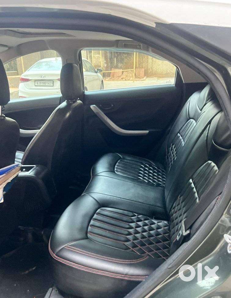 Tata Nexon 1.2 Revotron Xma Amt (s), 2021, Cng & Hybrids