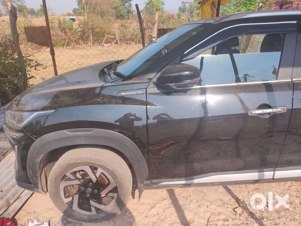 Top Model, 1 Handed Car