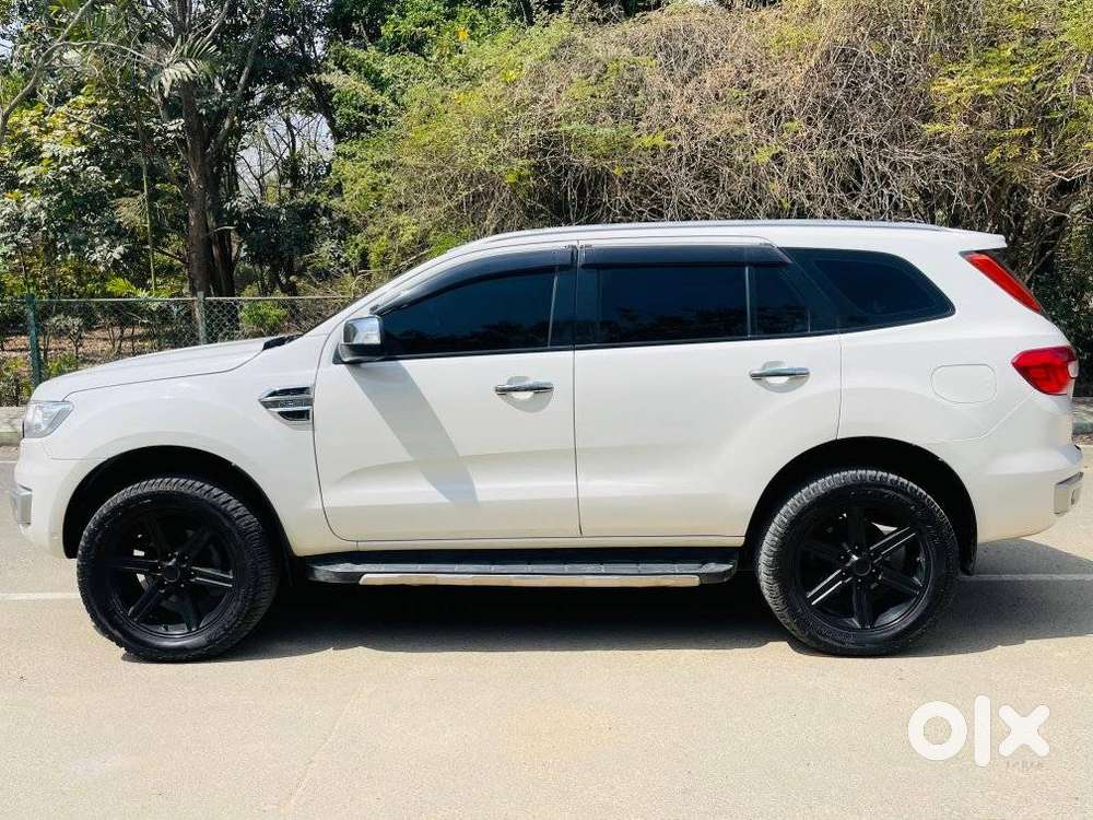 Ford Endeavour 3.2 Titanium 4x4 At, 2017, Diesel