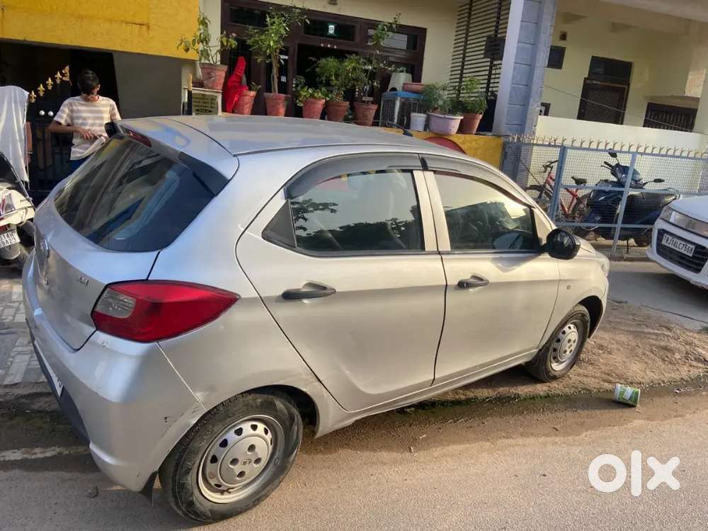 Tata Tiago 2016