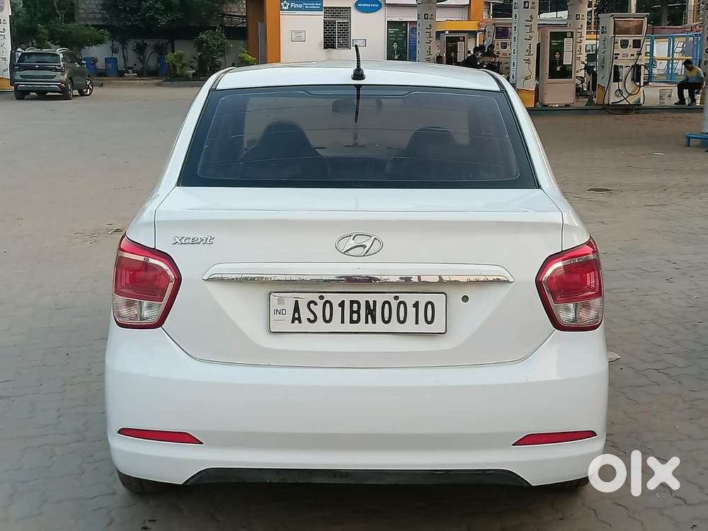 Hyundai Xcent Base 1.2, 2014, Petrol