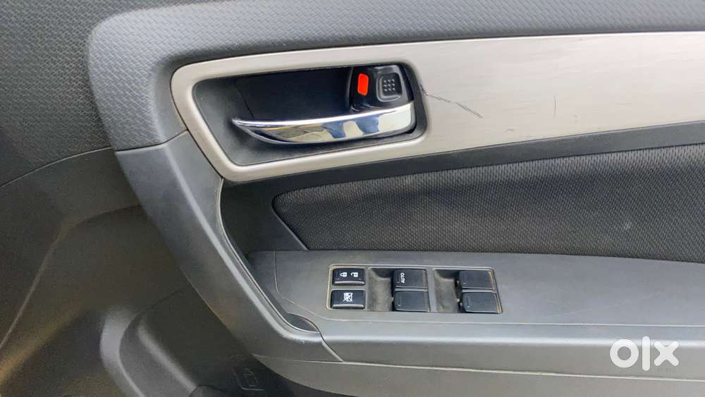 Maruti Suzuki Vitara Brezza Zdi Plus, 2016, Diesel