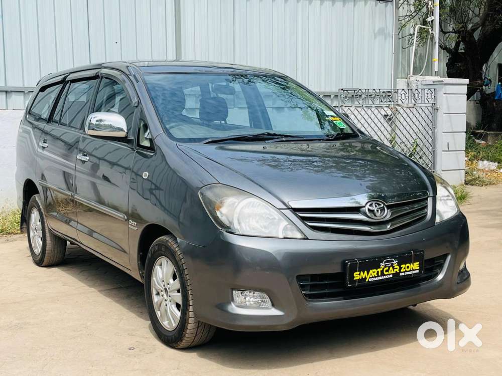 Toyota Innova 2.5 V 7 Str, 2011, Diesel