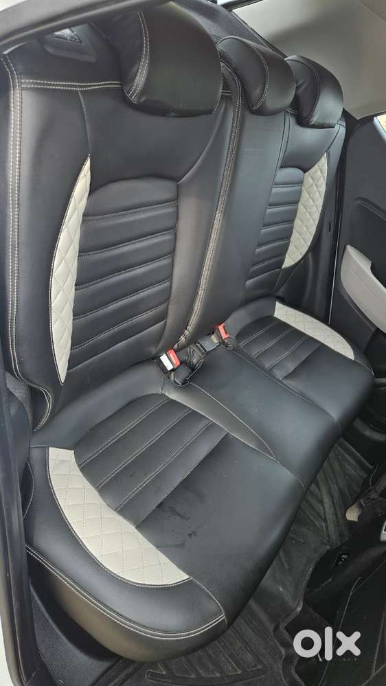 Hyundai Venue 1.2 S (o), 2023, Petrol