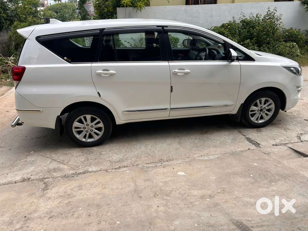 Toyota Innova Crysta Diesel 2020