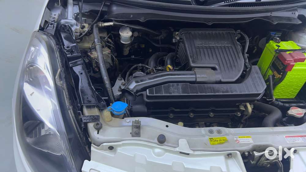 Maruti Suzuki Swift Dzire 1.2 Zxi, 2016, Petrol