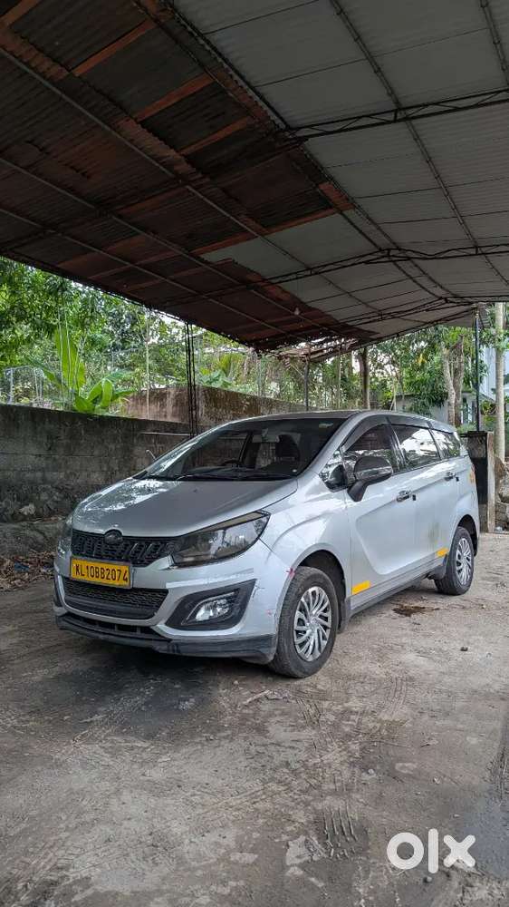 Mahindra Marazzo Well Maintained
