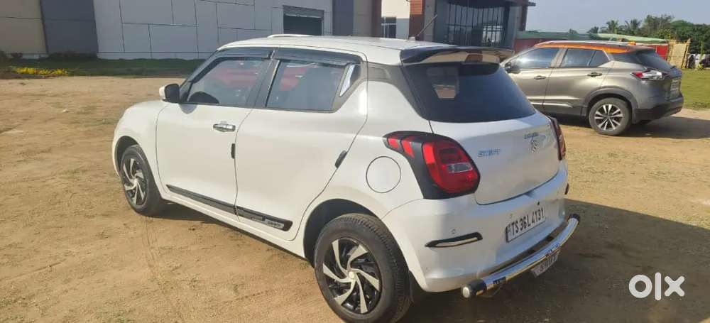 Maruti Suzuki Swift 2022(october )cng & Hybrids Good Condition