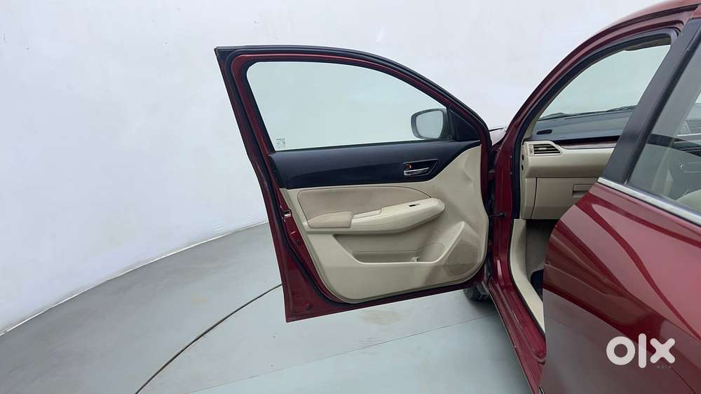 Maruti Suzuki Dzire 1.2 Vxi Amt, 2018, Petrol