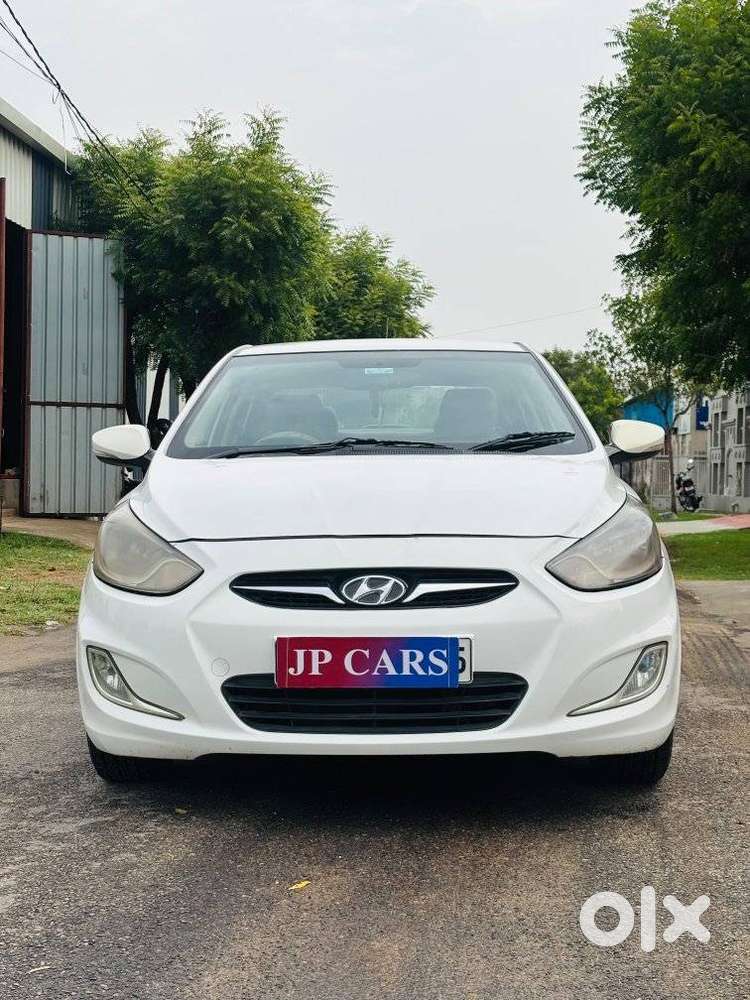 Hyundai Verna 1.6 Sx Crdi (o), 2014, Diesel