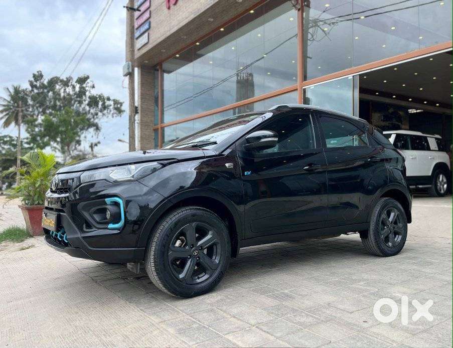 Tata Nexon Ev Xz Plus Dark Edition, 2022, Electric