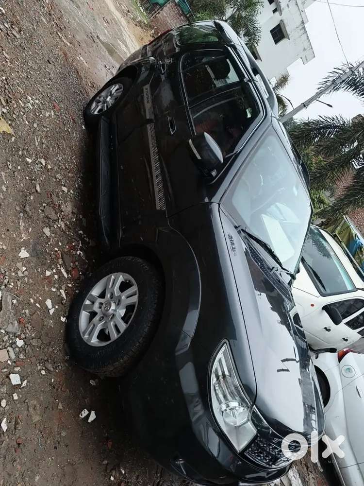 Tata Safari Storme 2019