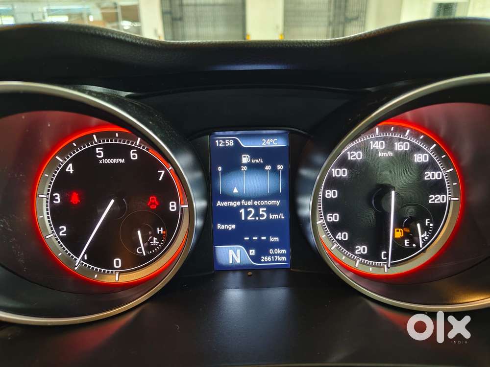 Maruti Suzuki Swift Amt Zxi, 2021, Petrol
